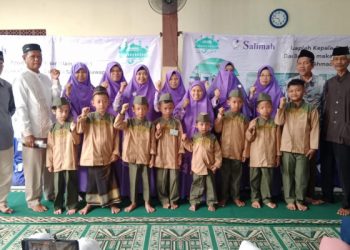 Salimah Rawapanjang Gelar Santunan Yatim, Duafa dan Khitanan Massal, Tuai Banyak Apresiasi