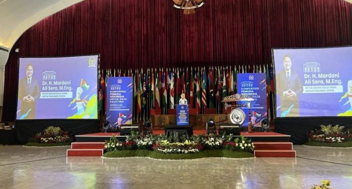 Pemuda Indonesia Deklarasikan Dukungan untuk Palestina di Gedung Merdeka