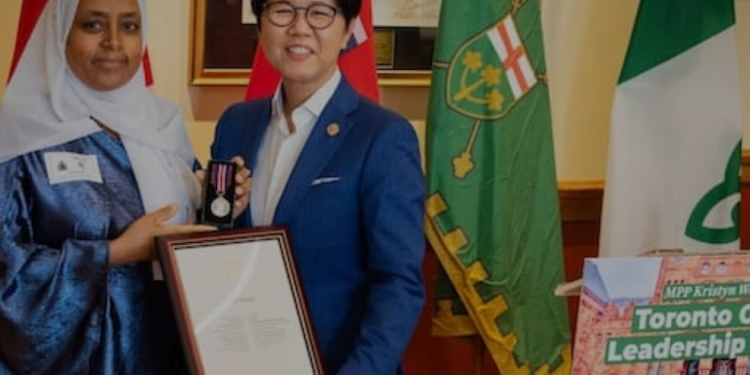 Sureya Ibrahim Raih Medali Raja Charles III atas Dedikasi untuk Komunitas Regent Park