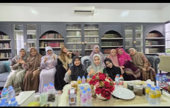 Pendidikan Dengan Tegas, Tidak Galak dan Tidak Kejam