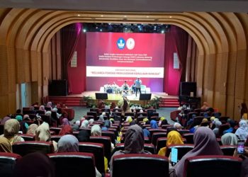 Seminar Nasional Soroti Peran Pendidikan dan Ekonomi dalam Membangun Ketahanan Keluarga