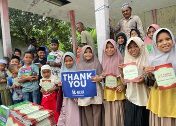 Komunitas Ayo Less Waste Salurkan Hasil Sedekah Sampah Melalui Global Ehsan Relief Indonesia