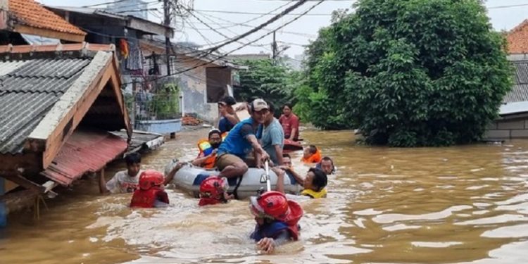 Sejumlah Wilayah Jakarta Barat Terendam Banjir Akibat Hujan Deras