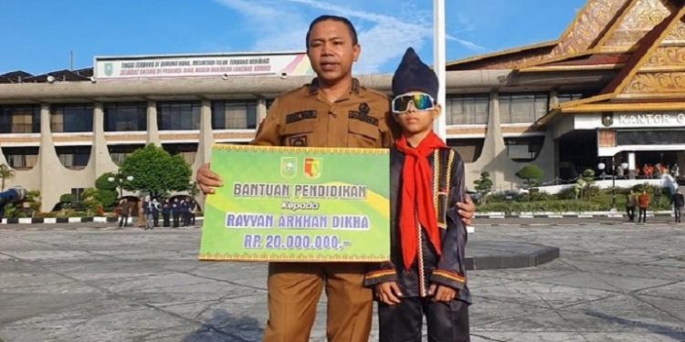 Gubernur Riau Angkat Rayyan Arkan Dikha jadi Duta Pariwisata
