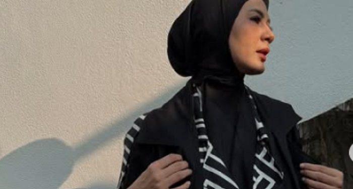 Gaya Paula Verhoeven di Tokyo Girls Collection Jakarta 2025