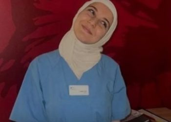 Perawat Muslim Aljazair Tewas di Dalam Tangga Gedung Apartemennya di Arnum