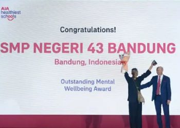Aplikasi Bejakeun Bawa SMPN 43 Kota Bandung Raih Penghargaan di Vietnam
