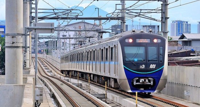 Pemprov DKI Perpanjang Tarif Khusus Rp80 untuk Transportasi Publik hingga 18 Agustus 2025