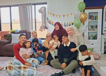 Berteman dengan Sepi