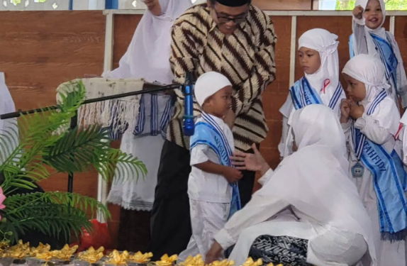Meningkatkan Sinergi Pendidikan Anak antara Keluarga dan Sekolah