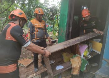 Pulihkan Fasilitas Pendidikan Pasca Banjir, BAZNAS Lakukan Aksi Resik di Ponpes Umar bin Khattab