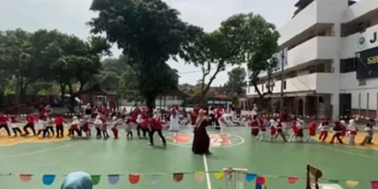 Independence Day Kindy & Nursery Jakarta Islamic School