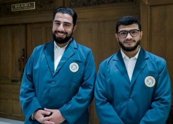 Dua Mahasiswa Palestina Tempuh Pendidikan Dokter Spesialis di Unair Surabaya