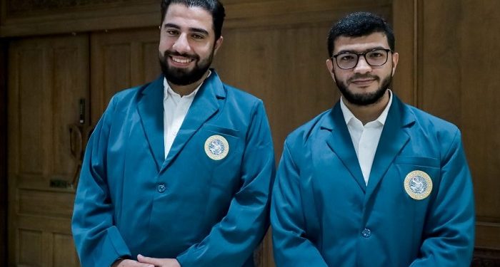 Dua Mahasiswa Palestina Tempuh Pendidikan Dokter Spesialis di Unair Surabaya