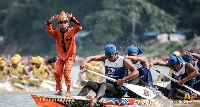 Melly Mike Siap Ramaikan Festival Pacu Jalur di Riau