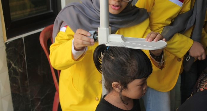 Fisioterapi Vokasi UI Gelar Pelatihan Pijat Bayi