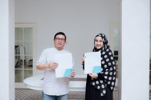Kolaborasi Penuh Doa, Naffar Tour Gandeng Aktris Religi Meyda Sefira Jadi Brand Ambassador
