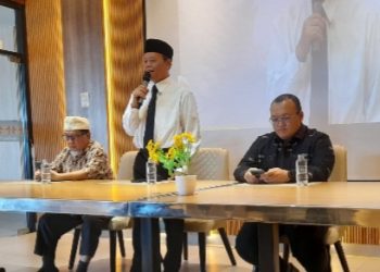 Diskusi Jas Merah dan Jas Hijau
