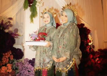 Arafah dan Halda Tampil Kompak Pakai Baju Bodo Adat Bugis di Pernikahannya Feby Putri