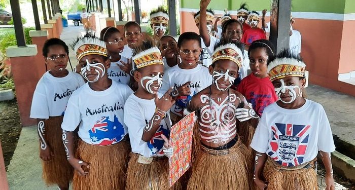 Program Pendidikan Gratis untuk Siswa SMA/SMK di Delapan Kabupaten Papua Tengah