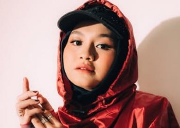 Umumkan Hamil Anak Pertama, Salma Salsabil Tampil Sporty dan Edgy