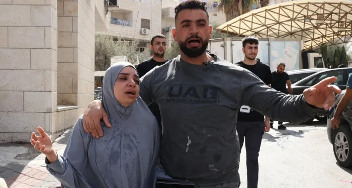 Pasukan Israel Membunuh Warga Palestina di Nablus, Pemukim Serang Petani Zaitun di Tepi Barat