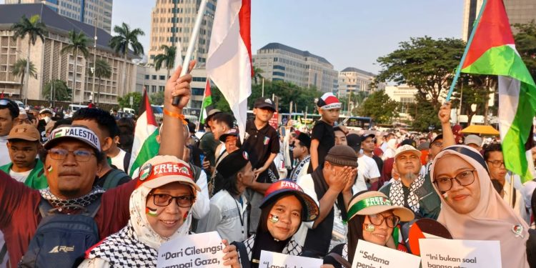 Salimah Bogor Bersama 1400 Anggota Salimah Ikut Aksi Bela Palestina di Jakarta