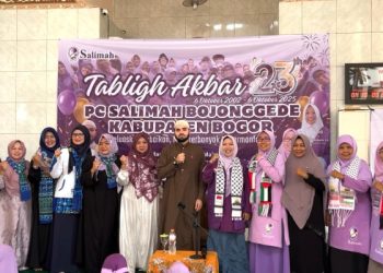 Ratusan Jamaah Bela Palestina di Gebyar Milad 23 Tahun Salimah Bojonggede