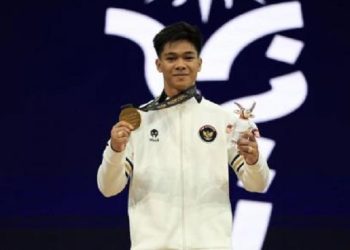 Atlet Angkat Besi Indonesia Raih Medali Emas dalam Ajang Asian Youth Games Bahrain 2025