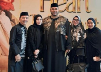 Ayu Ting Ting Tampil Tertutup dan Hadiri Kajian Bersama Al-Habib Umar Bin Hafidz