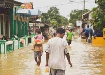 20 RT di Jakarta Terendam Banjir Akibat Meluapnya Sungai Ciliwung