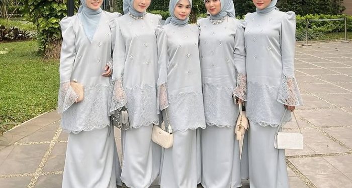 Pernikahan Modern, Berikut Inspirasi Model Baju Bridesmaid Satin Polos Hijab