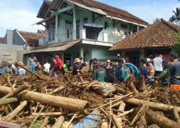 Ratusan Rumah Terdampak Banjir Bandang di Garut Akibat Luapan Sungai