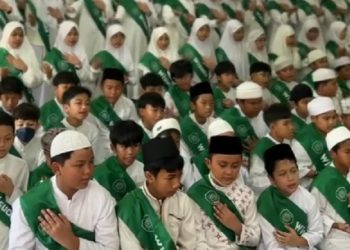 Ustad Maulana Hadir dalam Acara Haflah Tahfidz & Tahsin Akbar SD JISc