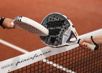 Kronologi Ambruknya Atap Lapangan Padel di Meruya