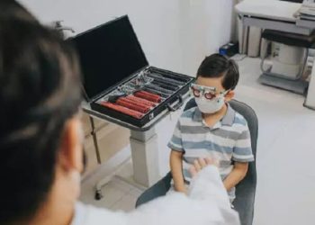 Mata Minus pada Anak Seringkali Tidak Diketahui Orang Tua
