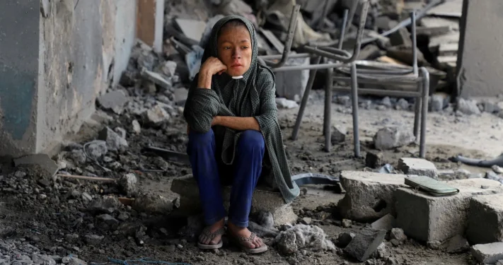 Remaja Perempuan Gaza: Tumbuh di Tengah Pengepungan dan Kelangkaan