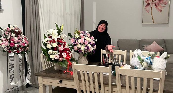 Tanpa Guru, We are Nobody