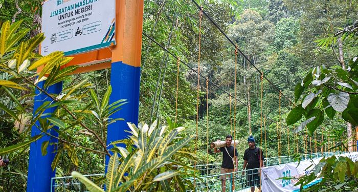 BSI Maslahat Resmikan Jembatan Maslahat Untuk Negeri Bagi Masyarakat Baduy