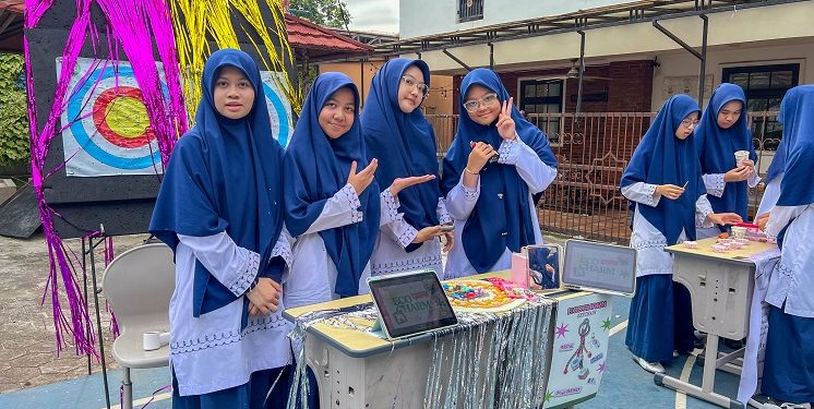 SMP JISc Adakan Pameran Promosi untuk Pelajaran Kepemimpinan