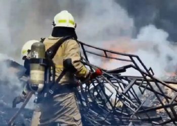 Akibat Kompor Lupa Dimatikan, Pemukiman Padat Penduduk di Cakung Timur Terbakar