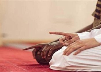 Hukum Berzikir dengan Ruas Jari Tangan Kanan