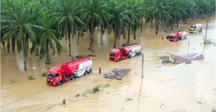 Pasokan BBM hingga Alat Berat Dikerahkan dari Medan Menuju Aceh Tamiang