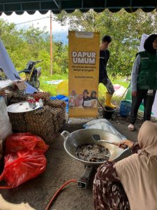 MyFundAction Dirikan Dapur Umum untuk 302 Jiwa Korban Banjir di Tapanuli Selatan