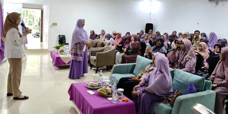 Sekolah Lansia Salimah Bogor Peringati Hari Ibu ke-97 dengan Edukasi Gizi