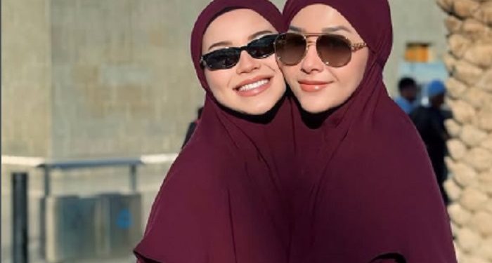 Momen Umroh Alyssa Daguise Bersama Maia Estianty Penuh Hangat dan Kekeluargaan