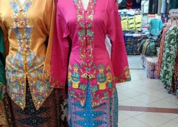 Tips Memadukan Kebaya Encim Khas Betawi