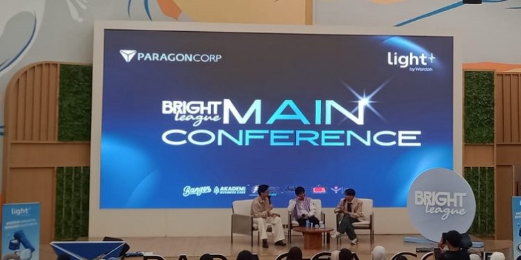 Kolaborasi Light+ by Wardah dengan Bright League Main Conference 2025