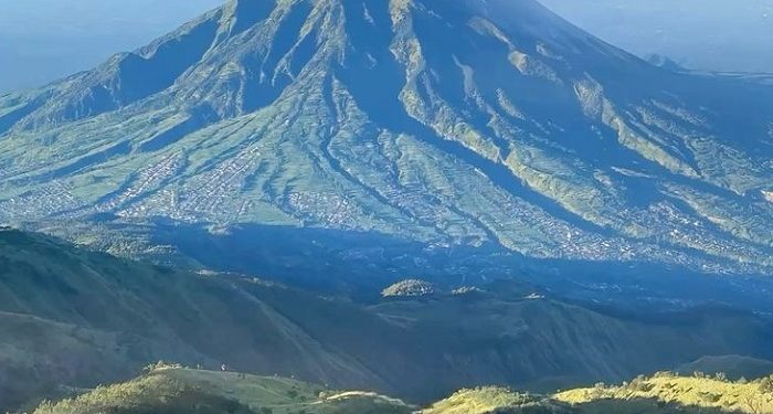 Gunung Merbabu Jalur Thekelan Resmi Dibuka Kembali Pada 10 Desember 2025