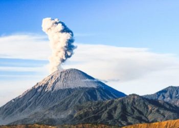 Aktivitas Gunung Semeru Masih Didominasi Gempa Letusan Setiap Harinya